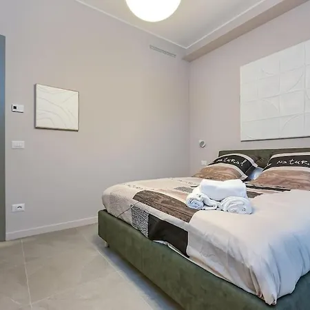 Luxury Basilica & Sea View 36 - Genovainrelax Генуя